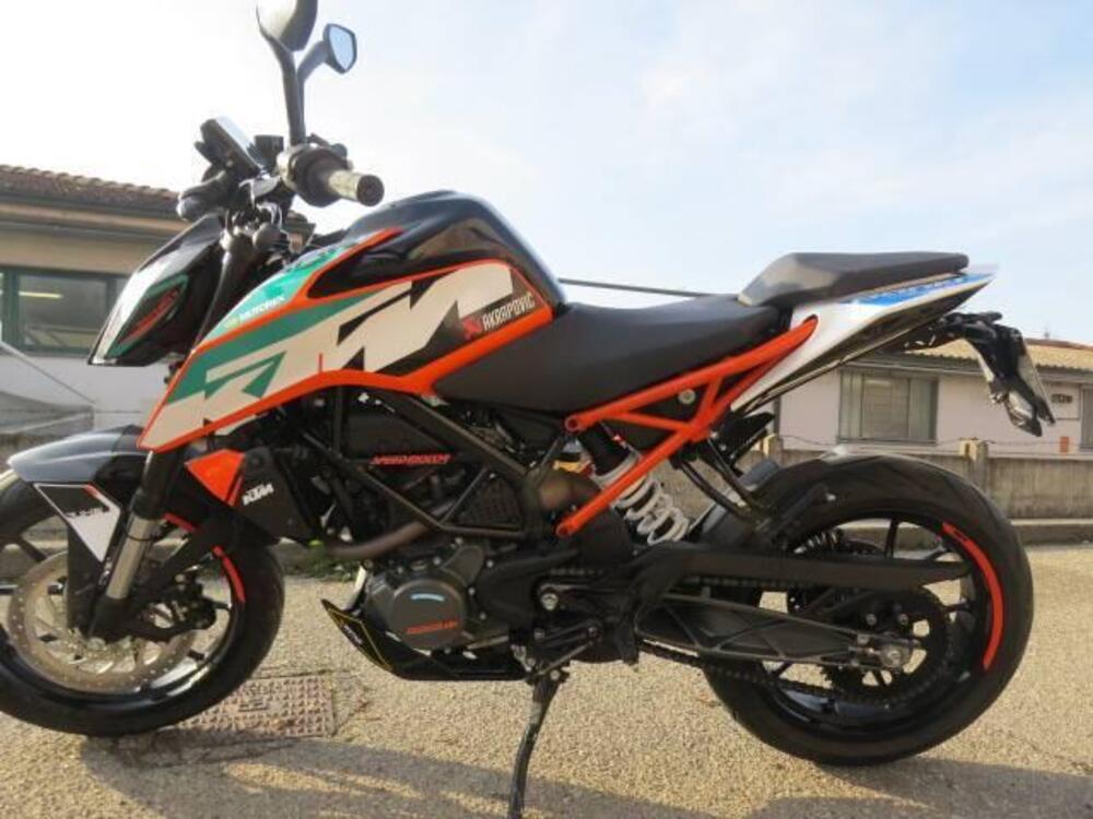 KTM 125 Duke ABS (2017 - 20) (2)