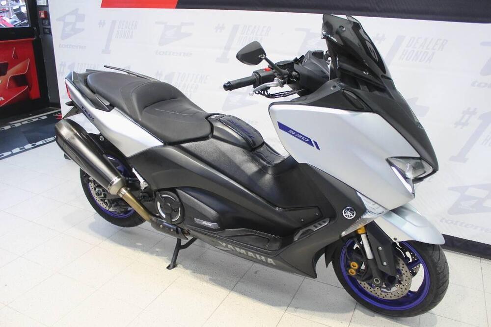 Yamaha T-Max 530 (2017 - 19) (3)