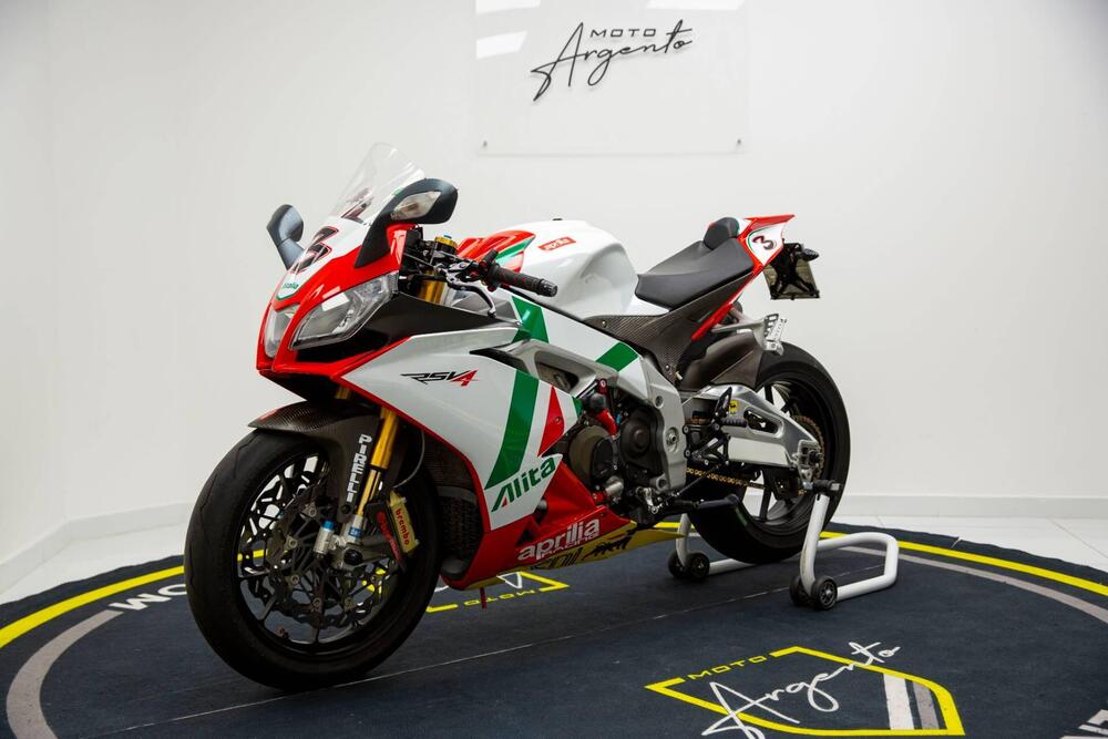 Aprilia RSV4 Factory (2009 - 12) (3)