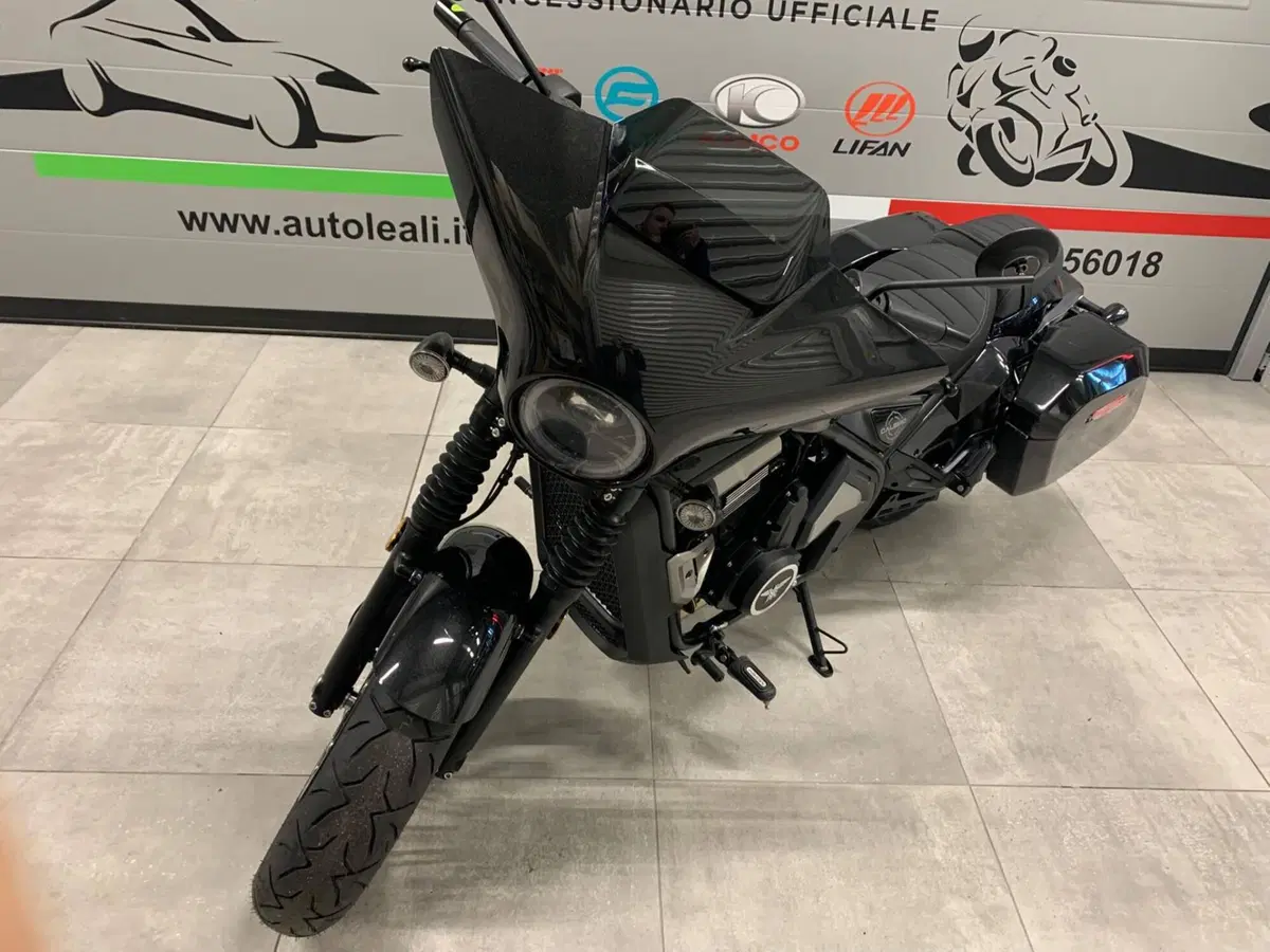 Moto Morini Calibro Bagger (2024 - 26) (4)