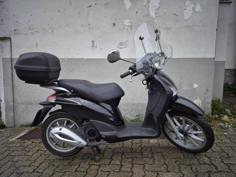 Piaggio Liberty 150 3V Full Optional (2013 - 15) (2)