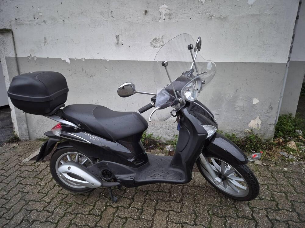 Piaggio Liberty 150 3V Full Optional (2013 - 15) (4)