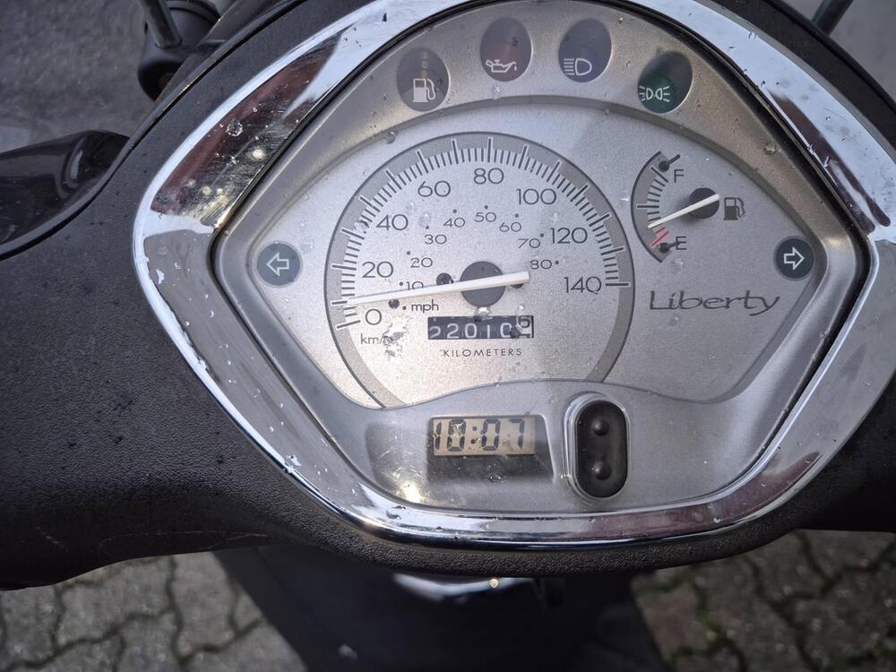 Piaggio Liberty 150 3V Full Optional (2013 - 15) (5)