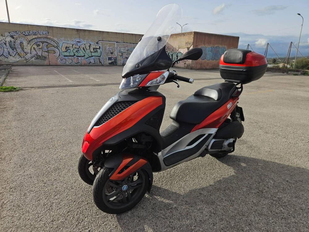 Piaggio Mp3 300 ie Yourban ERL (2011 - 17) (2)