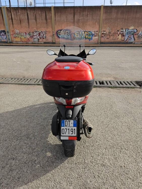 Piaggio Mp3 300 ie Yourban ERL (2011 - 17) (4)