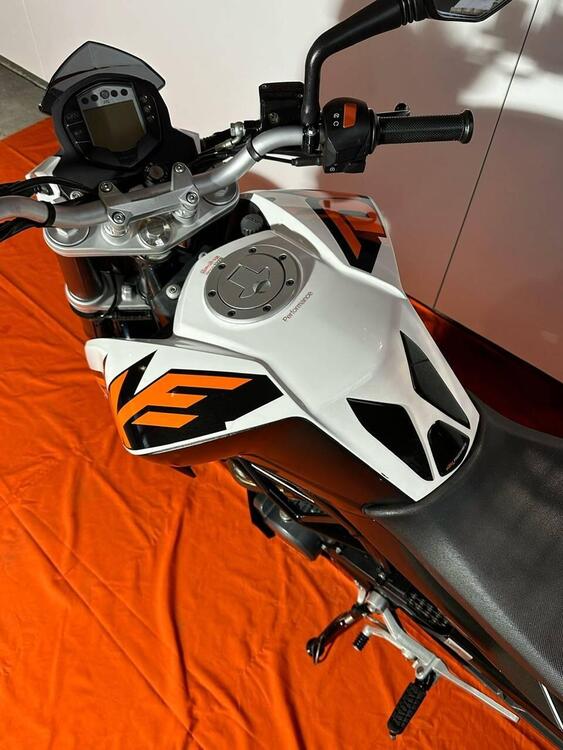 KTM 125 Duke ABS (2013 - 16) (3)