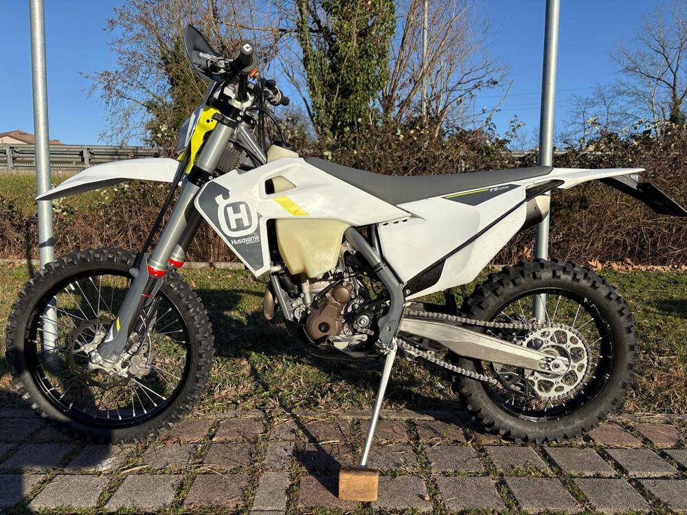 Husqvarna FE 250 (2022)