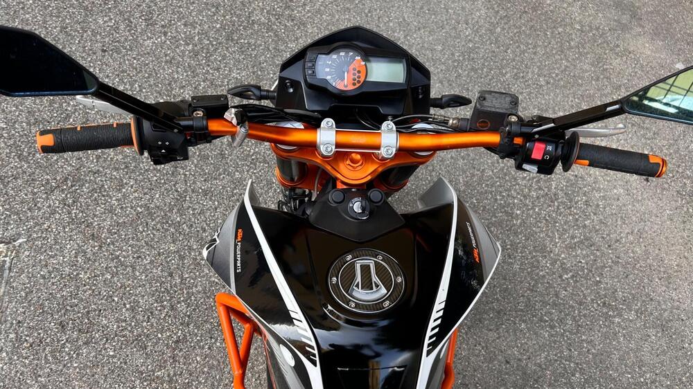 KTM 690 Duke R (2010 - 15) (5)