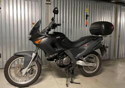 Aprilia Pegaso 650 IE (2003 - 04) usata