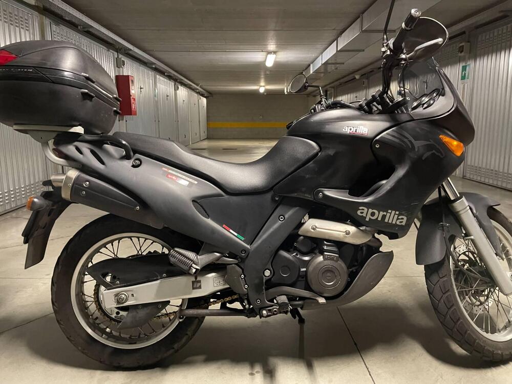 Aprilia Pegaso 650 IE (2003 - 04) (2)