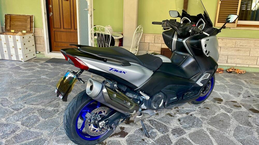 Yamaha T-Max 530 DX (2017 - 19) (2)