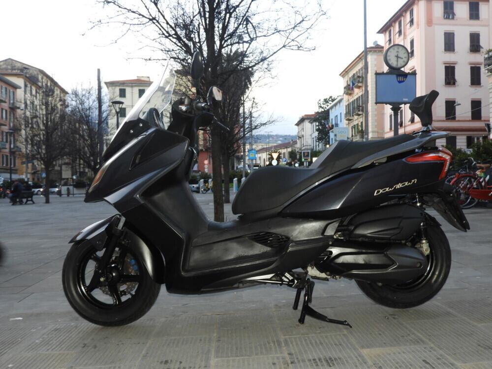 Kymco Downtown 200i (2009 - 16) (4)