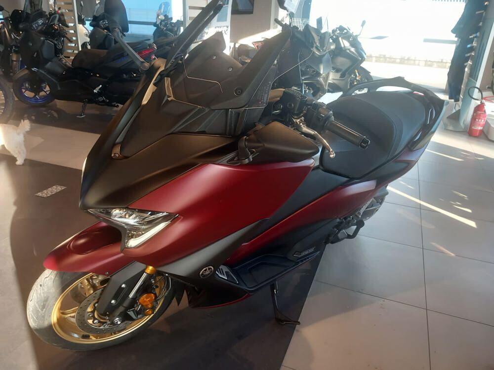 Yamaha T-Max 560 Tech Max (2021) (5)