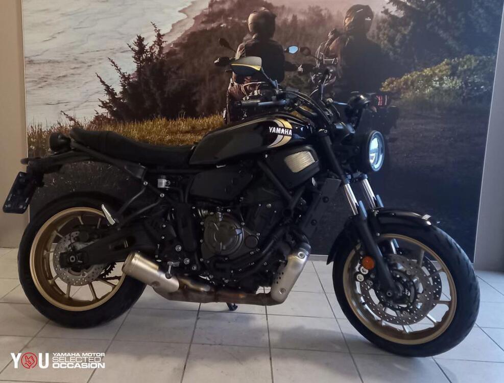 Yamaha XSR 700 (2022 - 25) (3)