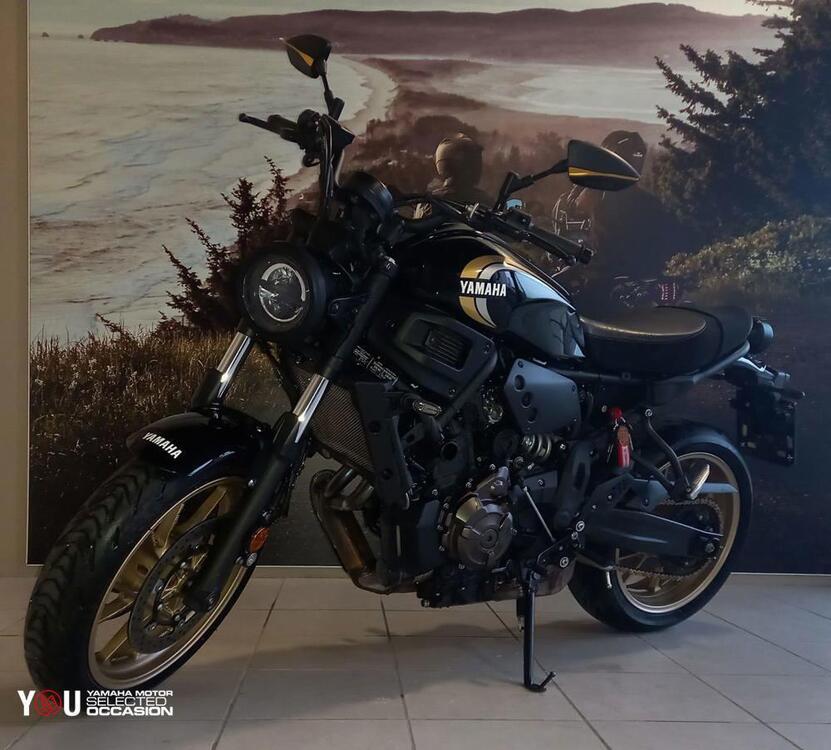 Yamaha XSR 700 (2022 - 25) (4)