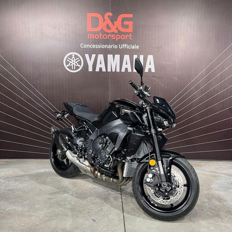 Yamaha MT-10 (2022 - 25) (2)