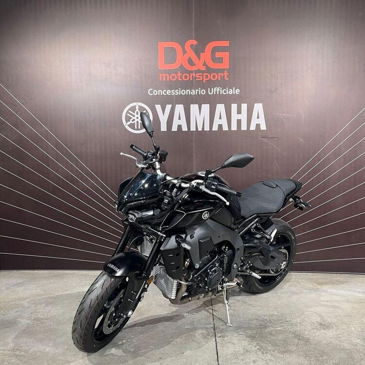 Yamaha MT-10 (2022 - 25) (3)