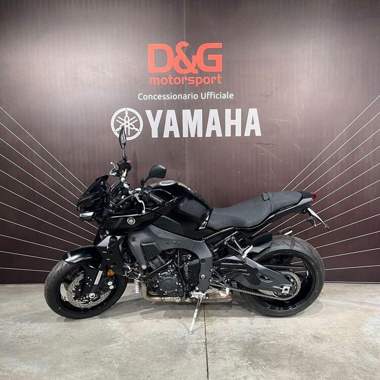 Yamaha MT-10 (2022 - 25) (4)