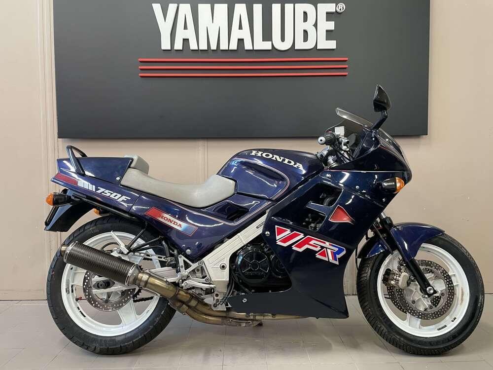 Honda VFR 750 F (1990 - 93)