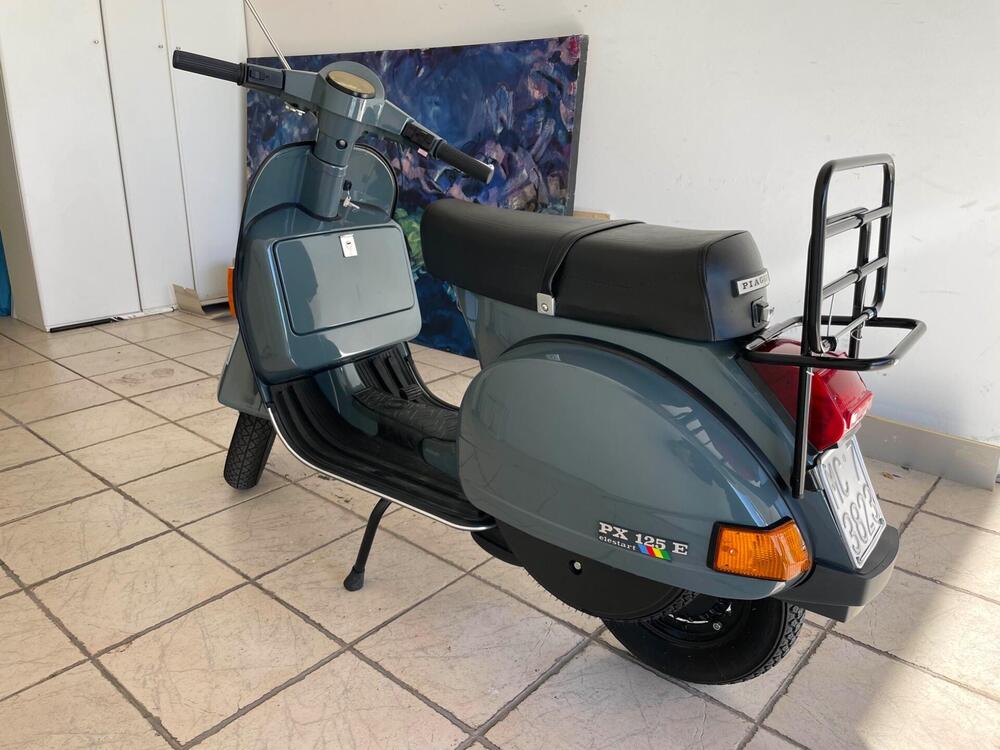 Vespa PX 125 E (4)