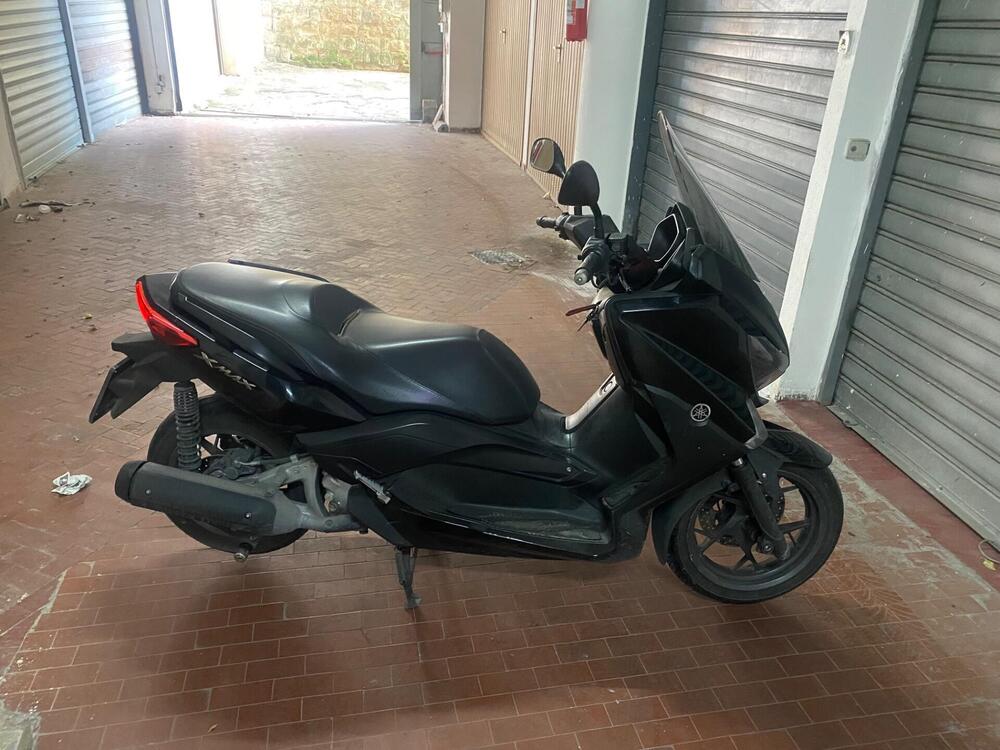 Yamaha X-Max 250 (2014 - 16) (2)