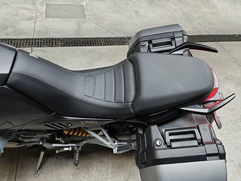 Moto Guzzi V100 Mandello S (2023 - 24) (4)