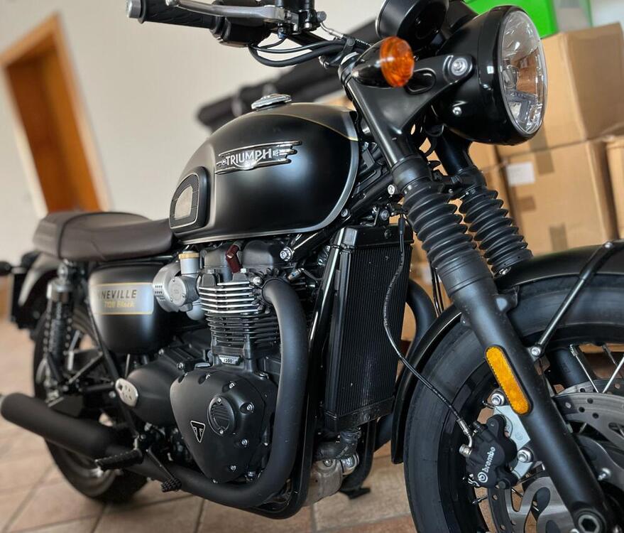 Triumph Bonneville T120 Gold Line Edition (2022 - 23)