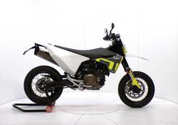 Husqvarna 701 Supermoto (2021) usata