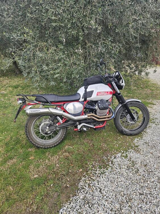 Moto Guzzi V7 II Stornello (2017 - 18)