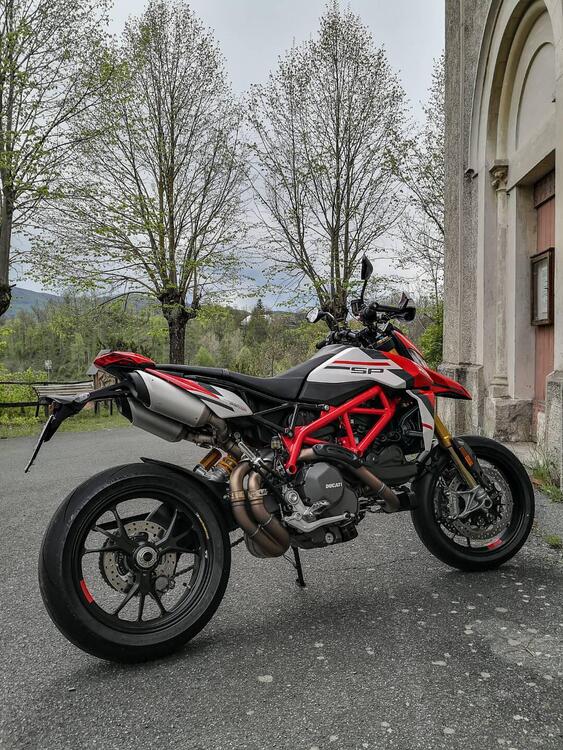 Ducati Hypermotard 950 SP (2022 - 25) (2)