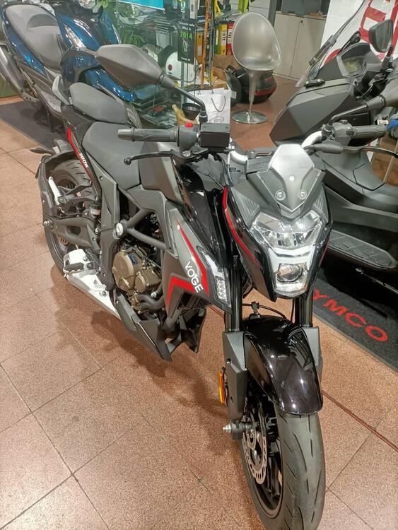 Voge Brivido 300 R (2020) (5)