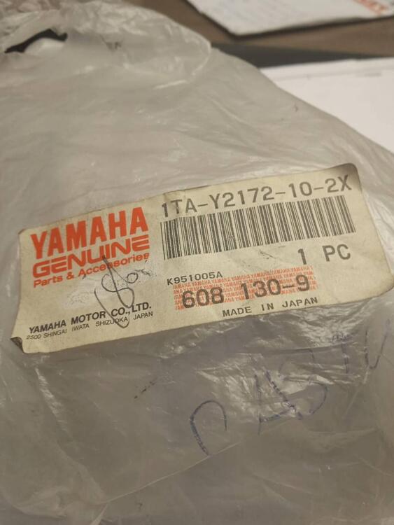 Copertura laterale destra per la moto Yamaha XV110 (3)