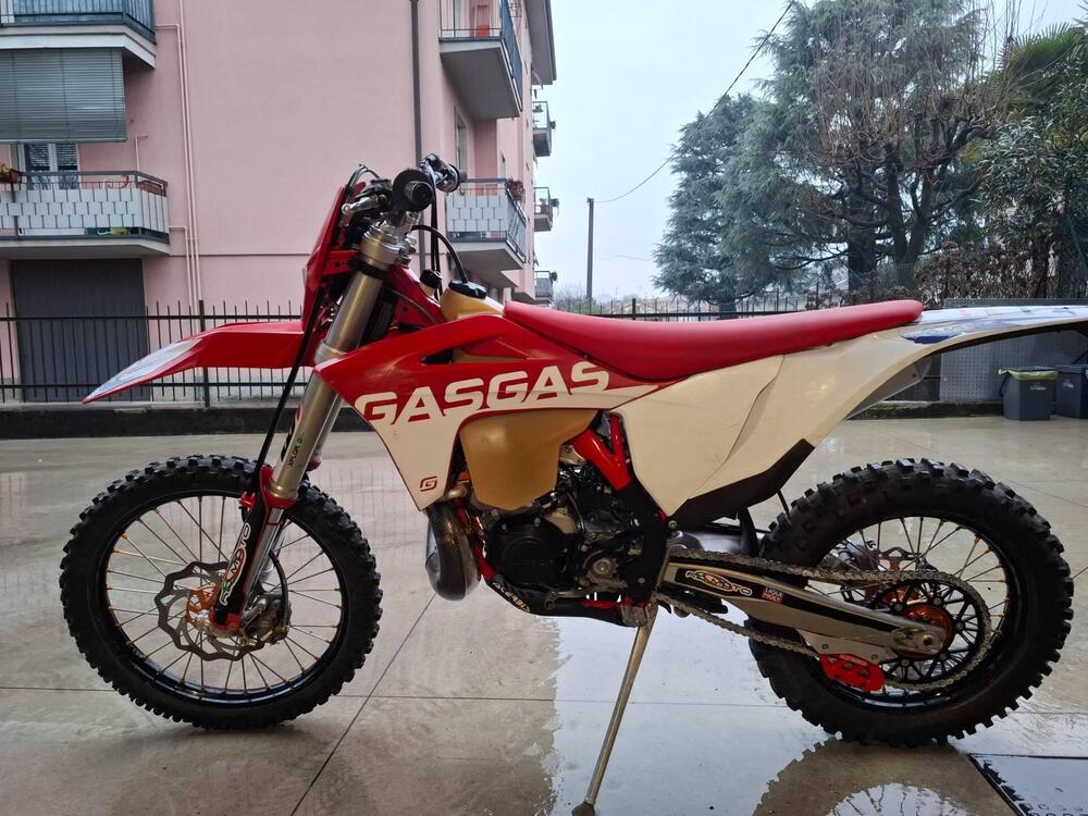 GASGAS EC 250 (2021) (2)