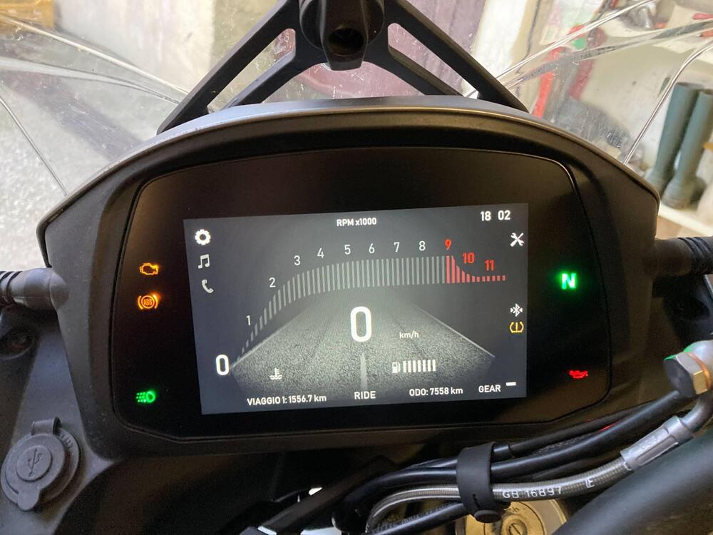 Moto Morini X-Cape 650 (2021 - 25) (5)