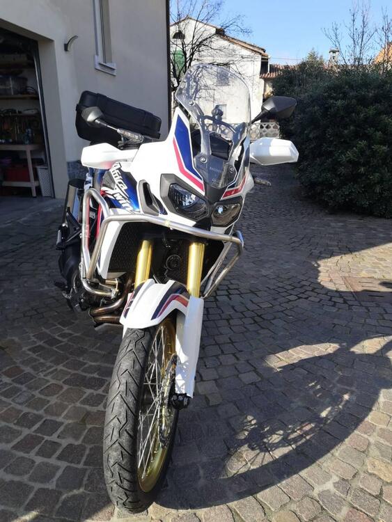 Honda Africa Twin CRF 1000L (2016 - 17) (3)