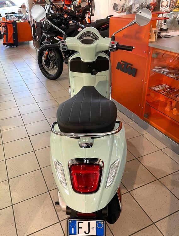 Vespa Primavera 125 (2024 - 25) (4)