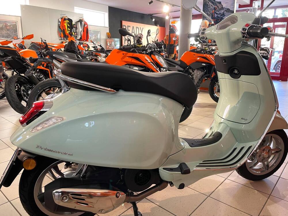 Vespa Primavera 125 (2024 - 25) (3)