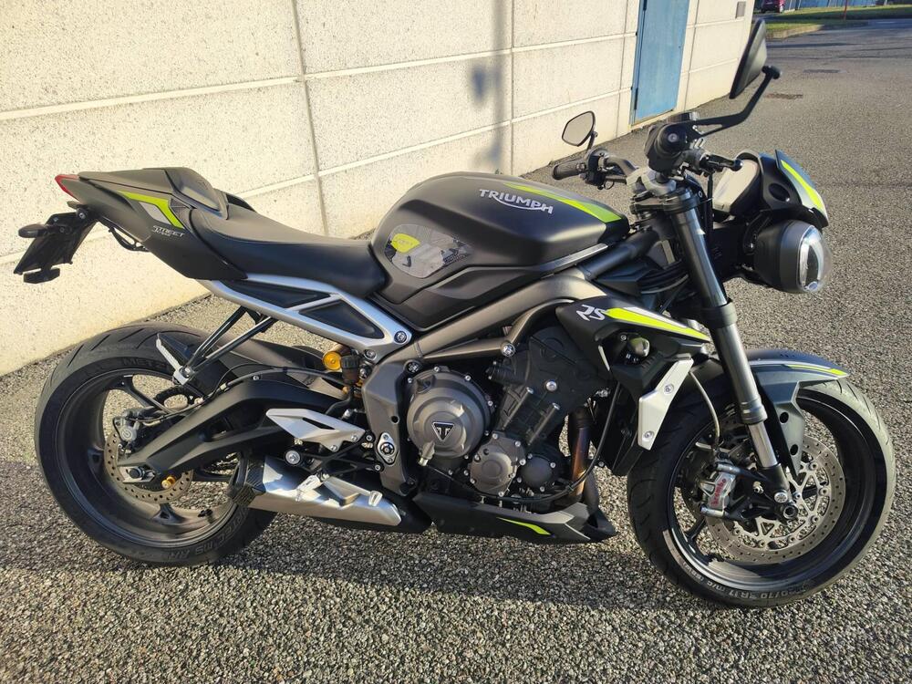 Triumph Street Triple RS (2020 - 22) (2)