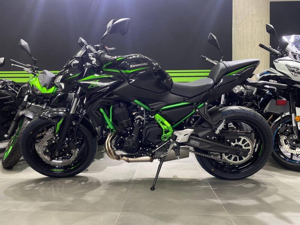 Kawasaki Z 650 (2025) (3)