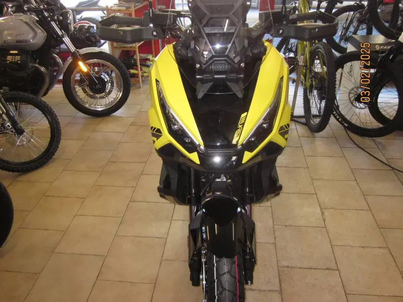 Honda X-ADV 750 (2025 - 26) (3)