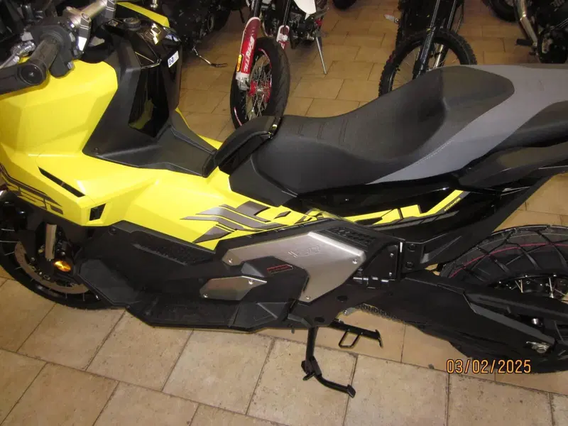 Honda X-ADV 750 (2025 - 26) (6)