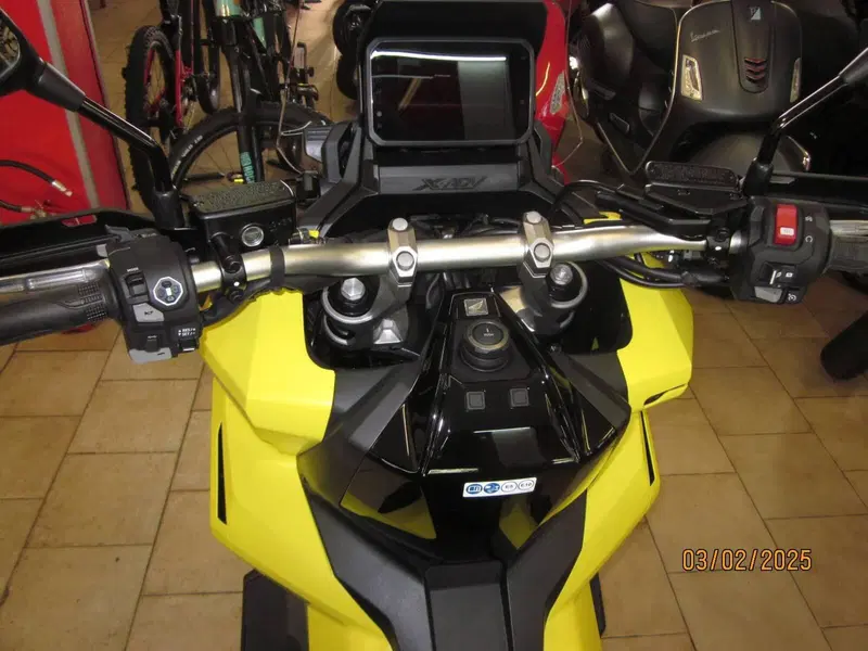 Honda X-ADV 750 (2025 - 26) (7)
