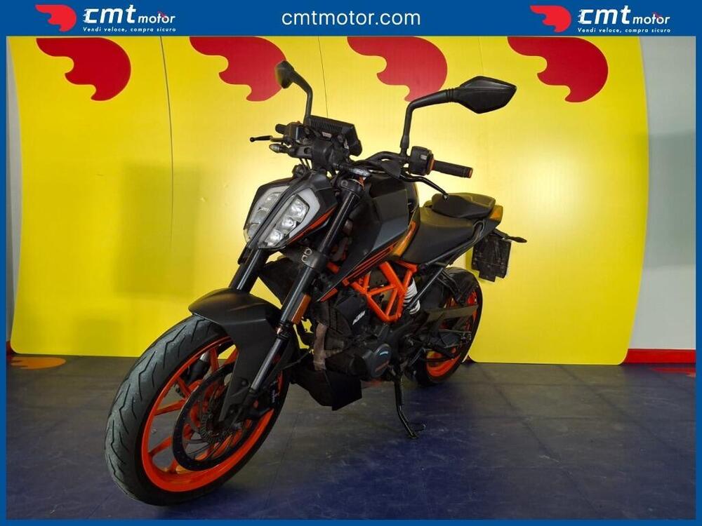 KTM 125 Duke (2021 - 23) (2)