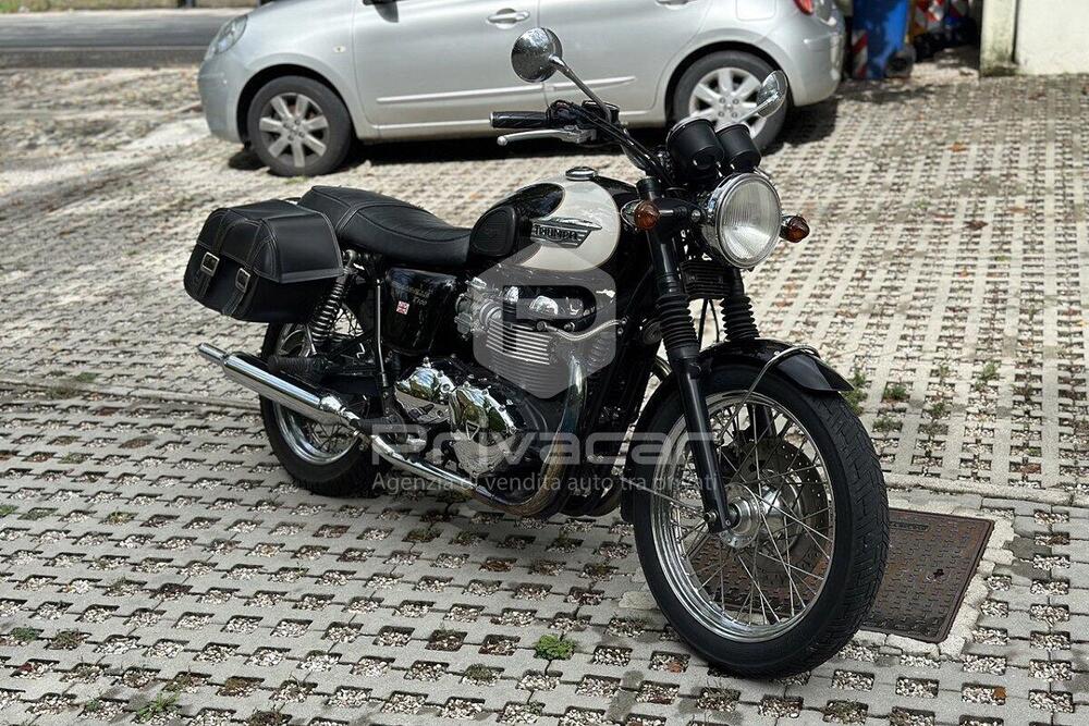 Triumph Bonneville T100 (2008 - 16) (4)