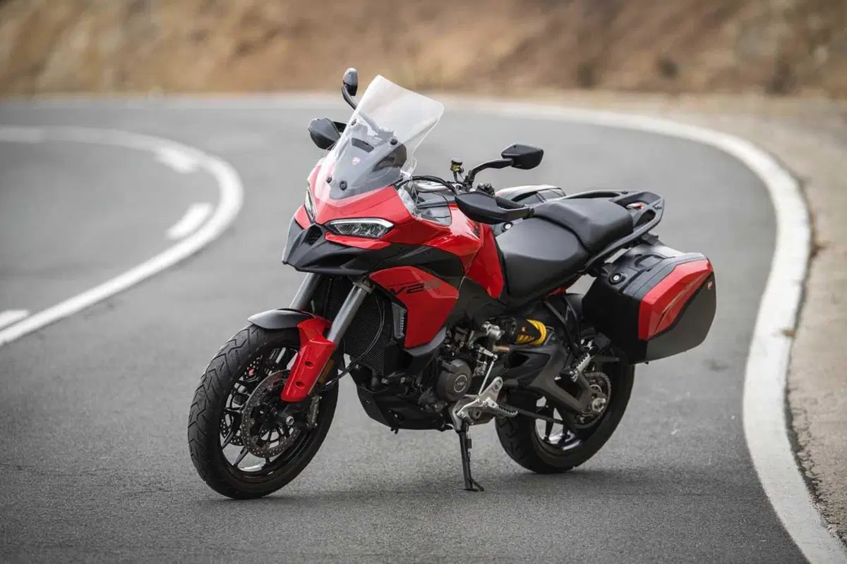 La Multistrada più leggera e facile di sempre? Abbiamo guidato la nuova Ducati V2 [VIDEO] (2)