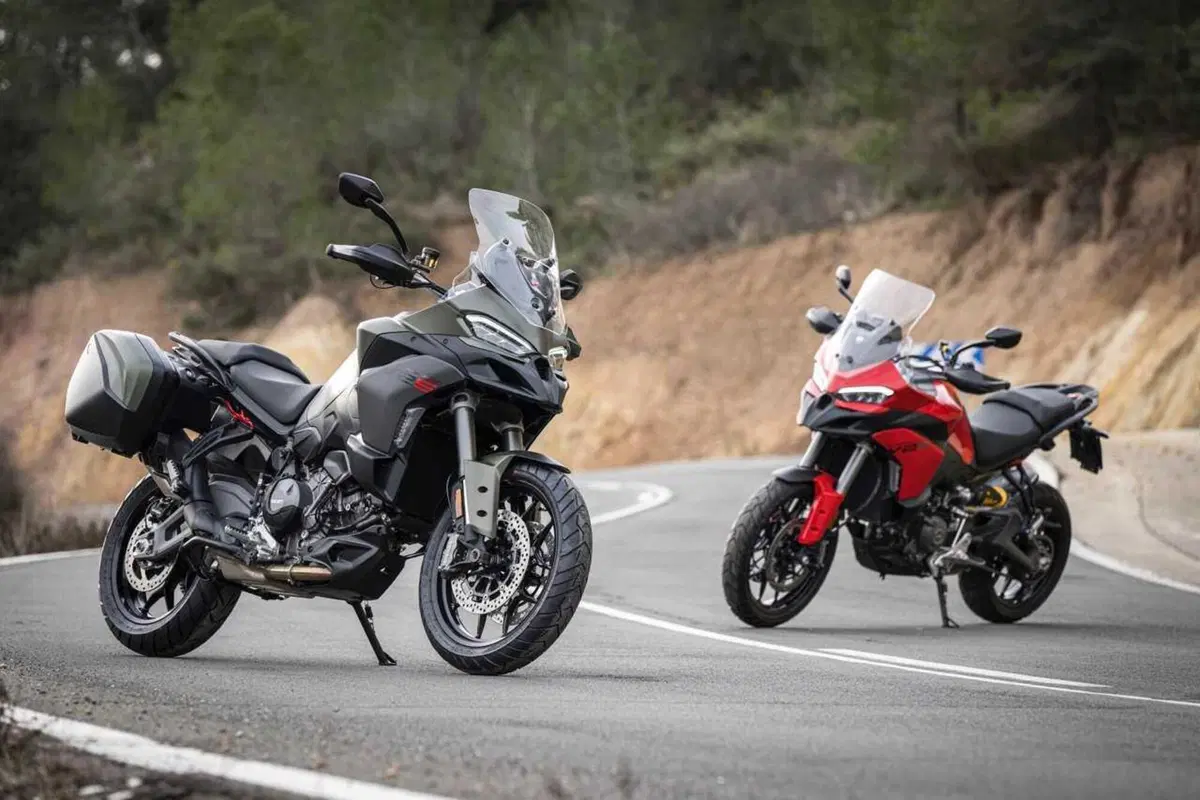 La Multistrada più leggera e facile di sempre? Abbiamo guidato la nuova Ducati V2 [VIDEO] (18)