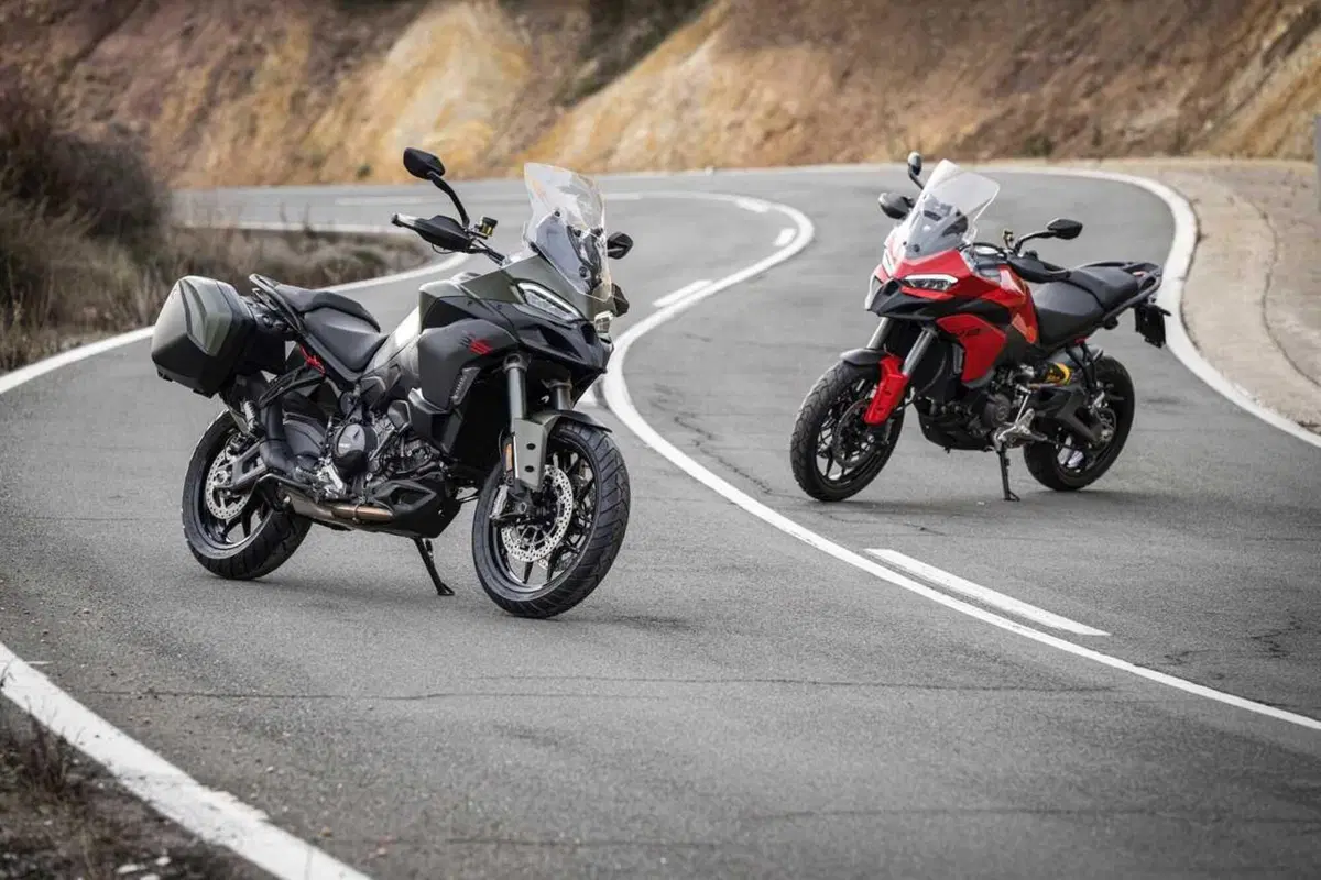 La Multistrada più leggera e facile di sempre? Abbiamo guidato la nuova Ducati V2 [VIDEO] (19)