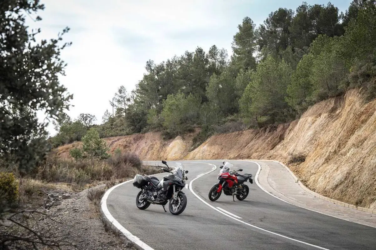 La Multistrada più leggera e facile di sempre? Abbiamo guidato la nuova Ducati V2 [VIDEO] (20)