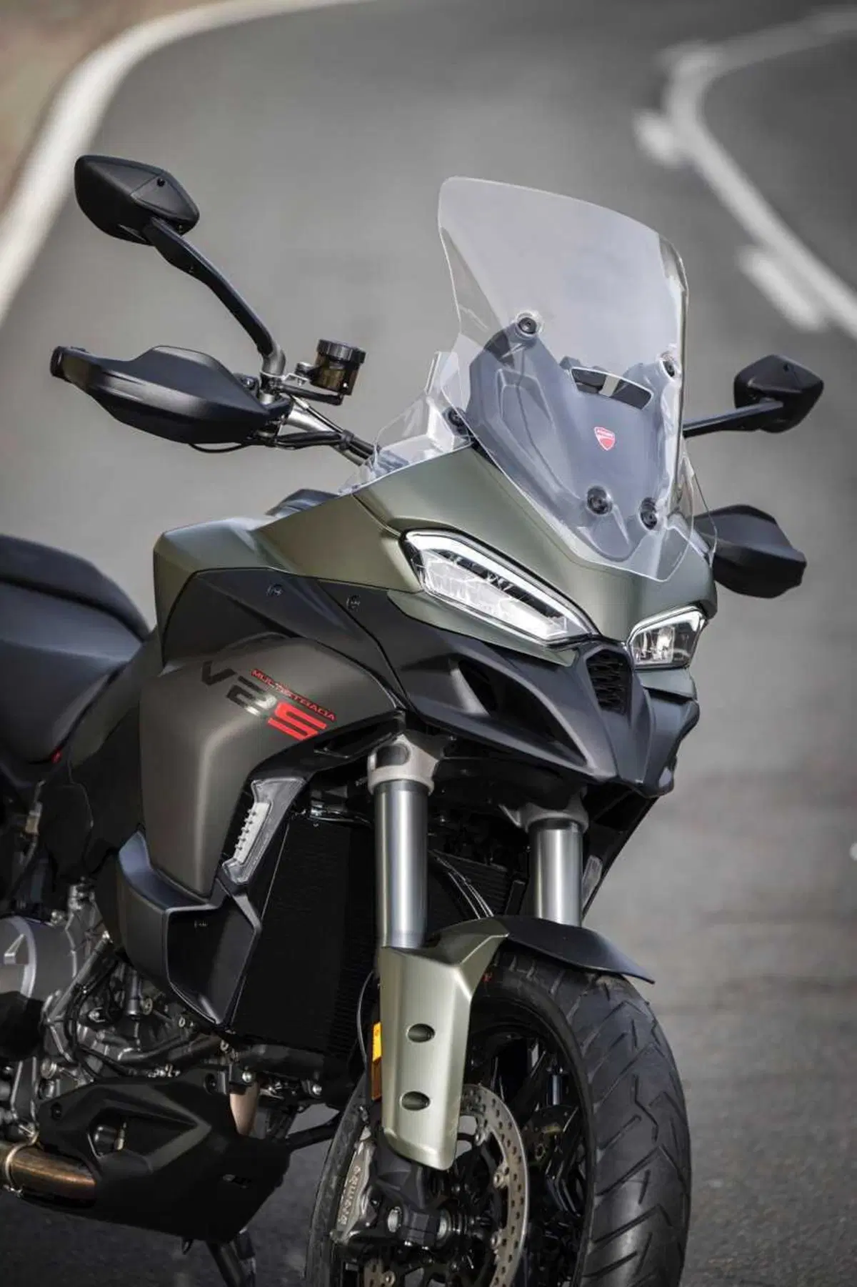 La Multistrada più leggera e facile di sempre? Abbiamo guidato la nuova Ducati V2 [VIDEO] (24)