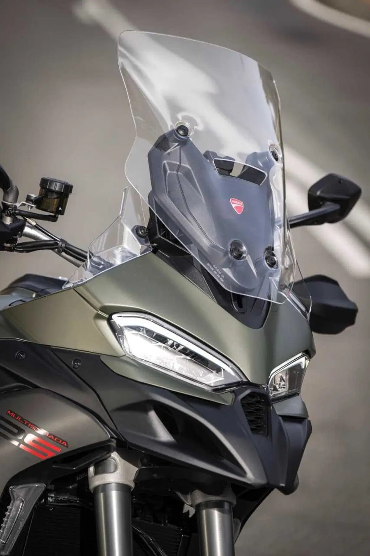 La Multistrada più leggera e facile di sempre? Abbiamo guidato la nuova Ducati V2 [VIDEO] (35)